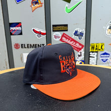 Carregar imagem no visualizador da galeria, Gorra Chicago Bears AJD 90s Vintage
