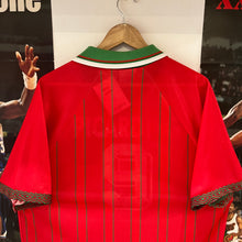 Carregar imagem no visualizador da galeria, Camiseta Gales 1994 Home Umbro - L/XL
