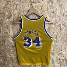 Cargar imagen en el visor de la galería, Camiseta Reversible Los Angeles Lakers 1996-97 Shaquille O’Neal #34 Champion Vintage - M Youth
