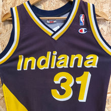 Cargar imagen en el visor de la galería, Camiseta Indiana Pacers 1994/97 Road Reggie Miller #31 Champion Vintage - XS/S

