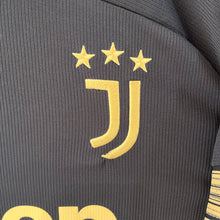 Cargar imagen en el visor de la galería, Camiseta Juventus 2020-21 Away Adidas - L/XL
