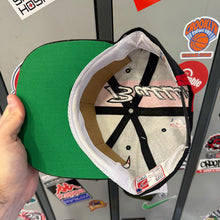 Cargar imagen en el visor de la galería, Gorra Chicago Bulls Late 90s Sports Specialties Vintage

