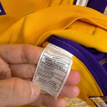 Cargar imagen en el visor de la galería, BNWT Camiseta Los Angeles Lakers Home Authentic 2000/01 Shaquille O’Neal #34 Nike Vintage - XL/XXL
