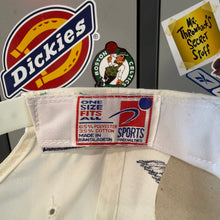 Cargar imagen en el visor de la galería, Gorra Dallas Cowboys “Shadow” 1996 Sports Specialties Vintage
