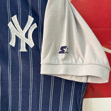 Load image into Gallery viewer, Beisbolera New York Yankees Starter Vintage 90’s- M/L
