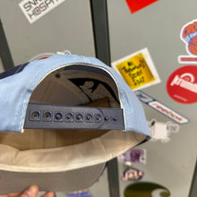 Cargar imagen en el visor de la galería, BNWOT Gorra North Carolina Tar Heels 90s Vintage
