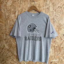 Cargar imagen en el visor de la galería, Camiseta Los Angeles Raiders Late 80s/Early 90s Champion Vintage - L/XL
