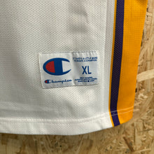 Load image into Gallery viewer, Camiseta Los Angeles Lakers Alternate 2008/09 Pau Gasol #16 Champion - L/XL
