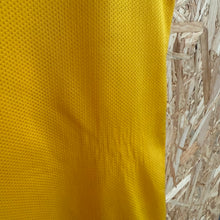 Cargar imagen en el visor de la galería, Camiseta Los Angeles Lakers 1996/97 Home Kobe Bryant #8 Champion Vintage - L/XL
