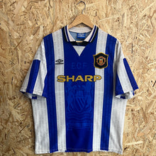 Cargar imagen en el visor de la galería, Camiseta Manchester United 1995-96 Third Umbro Vintage - XL/XXL

