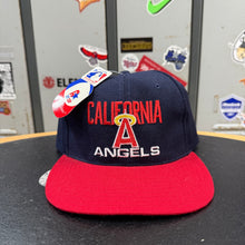 Lade das Bild in den Galerie-Viewer, BNWT Gorra California Angels AMCAP Vintage Early/Mid 90s
