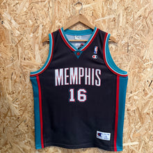 Charger l'image dans la galerie, Camiseta Memphis Grizzlies Road 2001/03 Pau Gasol #16 Champion Vintage - L/XL
