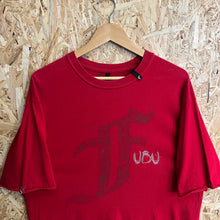 Cargar imagen en el visor de la galería, Camiseta Fubu Y2K - M/L
