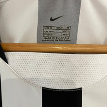 Cargar imagen en el visor de la galería, Camiseta Juventus 2003-04 Home Nike Vintage - M/L

