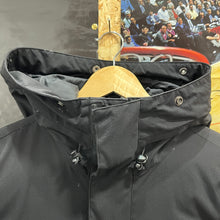 Load image into Gallery viewer, Carhartt Bering Parka II Y2K - M/L
