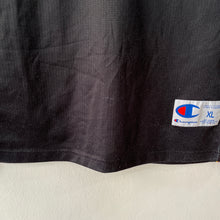 Cargar imagen en el visor de la galería, Camiseta Miami Heat Road 2004-08 Dwayne Wade #3 Champion Vintage - L/XL
