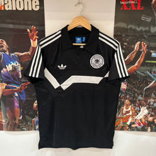 Cargar imagen en el visor de la galería, Camiseta Alemania 1988 Reissue 2016 Adidas - S/M
