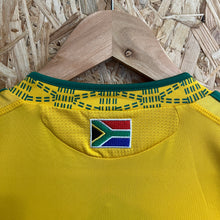 Load image into Gallery viewer, Camiseta Sudáfrica 2010 Home Adidas - L/XL
