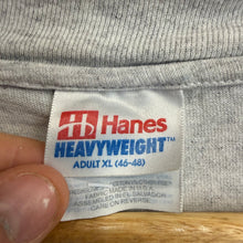 Cargar imagen en el visor de la galería, Camiseta New York Yankees 1997 Hanes Vintage - L/XL

