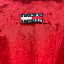 Cargar imagen en el visor de la galería, Chaqueta Tommy Hilfiger Spellout Early/Mid 90’sVintage - L/XL
