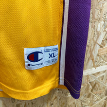 Cargar imagen en el visor de la galería, Camiseta Los Angeles Lakers 2000/03 Home Shaquille O’Neal #34 Champion Vintage - L/XL
