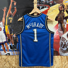 Load image into Gallery viewer, Camiseta Orlando Magic Road 2000/04 Tracy McGrady #1 Nike Vintage - M YOUTH
