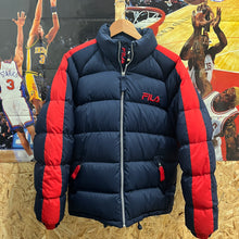 Carregar imagem no visualizador da galeria, Chaqueta Plumas Fila 90’s Vintage - S/M
