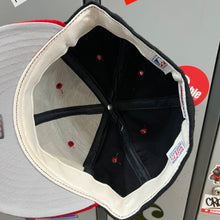 Cargar imagen en el visor de la galería, BNWT Gorra Houston Rockets Early 90s New Era Vintage
