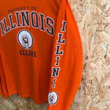Cargar imagen en el visor de la galería, Camiseta manga larga Illinois Fighting Illini Y2K Cadre Athletic - M/L
