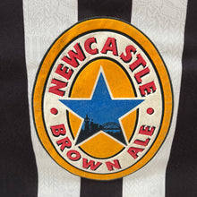 Load image into Gallery viewer, Camiseta Newcastle United FC 1997-99 Home Adidas Vintage - L/XL
