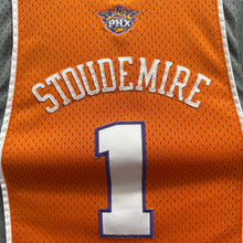 Cargar imagen en el visor de la galería, Camiseta Phoenix Suns Alternate Early 00s Amar’e Stoudemire #1 Adidas Vintage - S YOUTH
