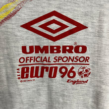 Cargar imagen en el visor de la galería, BNWOT Camiseta España Euro 96 Umbro Vintage - M/L
