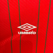 Carregar imagem no visualizador da galeria, Camiseta Gales 1994 Home Umbro - L/XL
