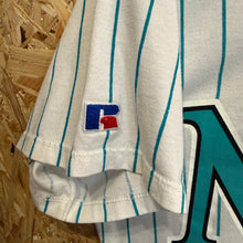 Carregar imagem no visualizador da galeria, Beisbolera Florida Marlins Russell Athletic Vintage 90s- M/L
