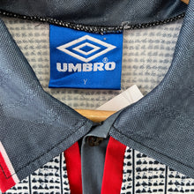 Cargar imagen en el visor de la galería, Camiseta Manchester United 1995-96 Away Umbro Vintage - Youth
