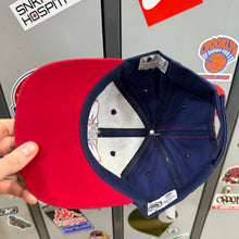 Cargar imagen en el visor de la galería, BNWT Gorra New York Rangers Late 90s CCM Vintage
