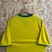 Cargar imagen en el visor de la galería, Camiseta Brasil 2000 Home Nike Vintage - L/XL
