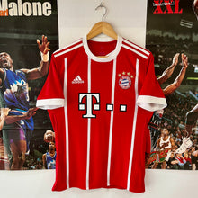 Charger l&#39;image dans la galerie, Camiseta Bayern Munich 2017-18 Home Lewandowski #9 Adidas - XS/S
