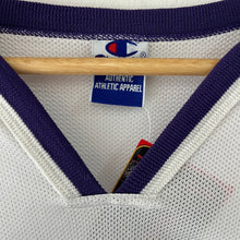 Cargar imagen en el visor de la galería, Camiseta Toronto Raptors 2000-01 Home Vince Carter #15 Champion Vintage - XXL
