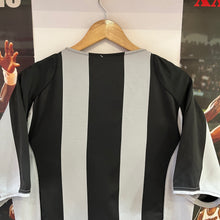 Cargar imagen en el visor de la galería, Camiseta Juventus 2004-05 Home Nike Vintage - M/L
