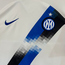 Cargar imagen en el visor de la galería, BNWT Camiseta Inter de Milán 2023-24 Away Nike - XL/XXL
