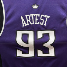 Cargar imagen en el visor de la galería, Camiseta Sacramento Kings Road 2006/08 Ron Artest #93 Adidas Vintage - M YOUTH

