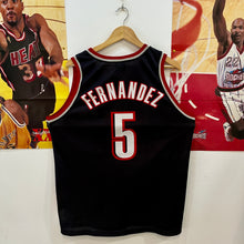 Load image into Gallery viewer, Camiseta Portland Teail Blazers Road 2009-10 Rudy Fernández #5 Champion Vintage - L/XL
