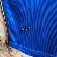 Cargar imagen en el visor de la galería, Camiseta Italia 1998 Home Nike Vintage - L/XL

