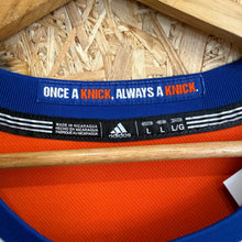 Carregar imagem no visualizador da galeria, Camiseta New York Knicks Alternate 2013/14 Tim Hardaway Jr #5 Adidas - L/XL

