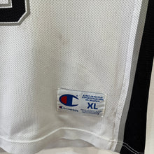 Cargar imagen en el visor de la galería, Camiseta San Antonio Spurs Home 2001-03 Tony Parker #9 Champion Vintage - XL Youth
