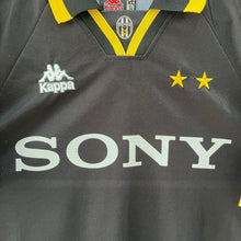 Load image into Gallery viewer, Camiseta Juventus 1995-97 Third Kappa Vintage - L/XL
