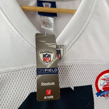 Cargar imagen en el visor de la galería, BNWT Camiseta New York Jets 2009/10 Throwback 2 Mark Sanchez #6 Reebok - S/M
