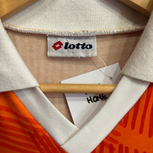 Carregar imagem no visualizador da galeria, Camiseta Holanda 1992 Home Lotto Vintage - M/L
