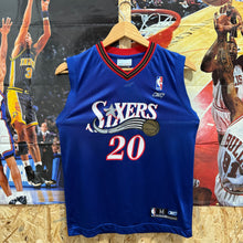 Cargar imagen en el visor de la galería, Camiseta Philadelphia 76ers Road Early 00s Eric Snow #20 Reebok Vintage - M YOUTH
